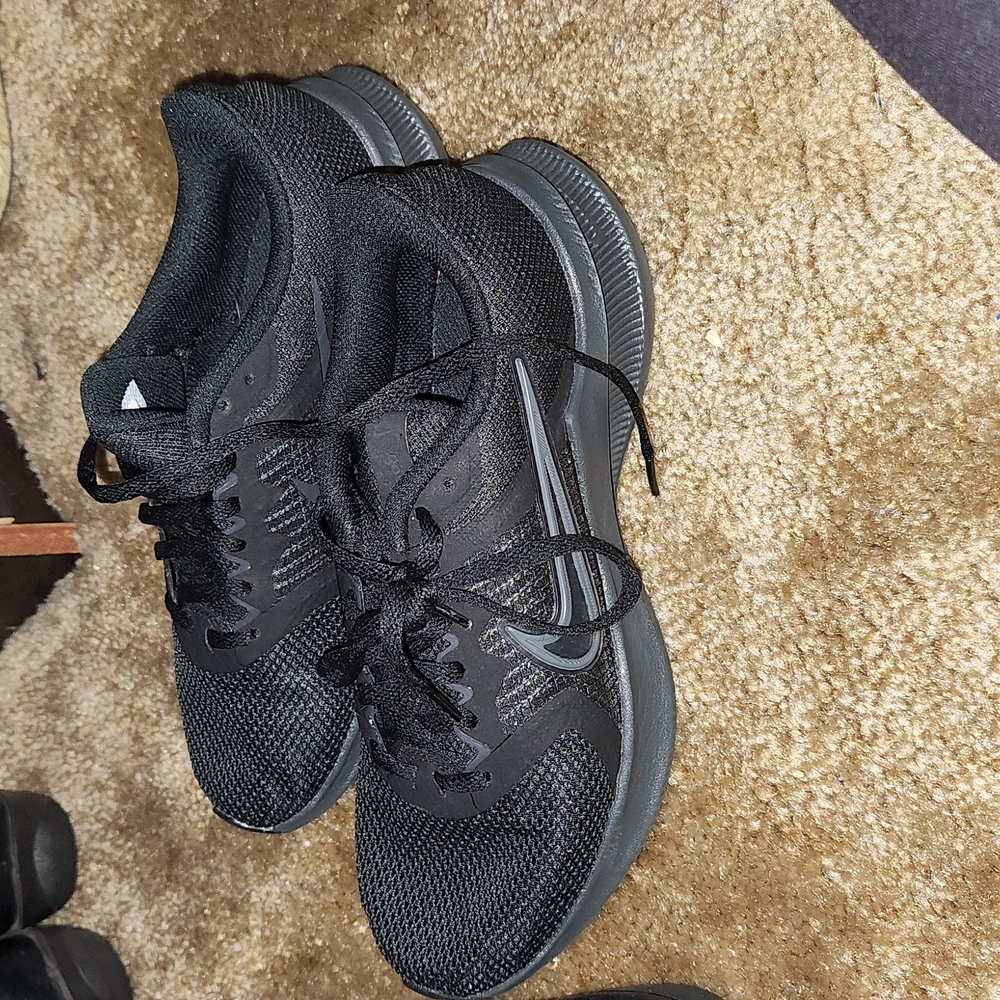 Nike Black and Gray Athletic Shoes